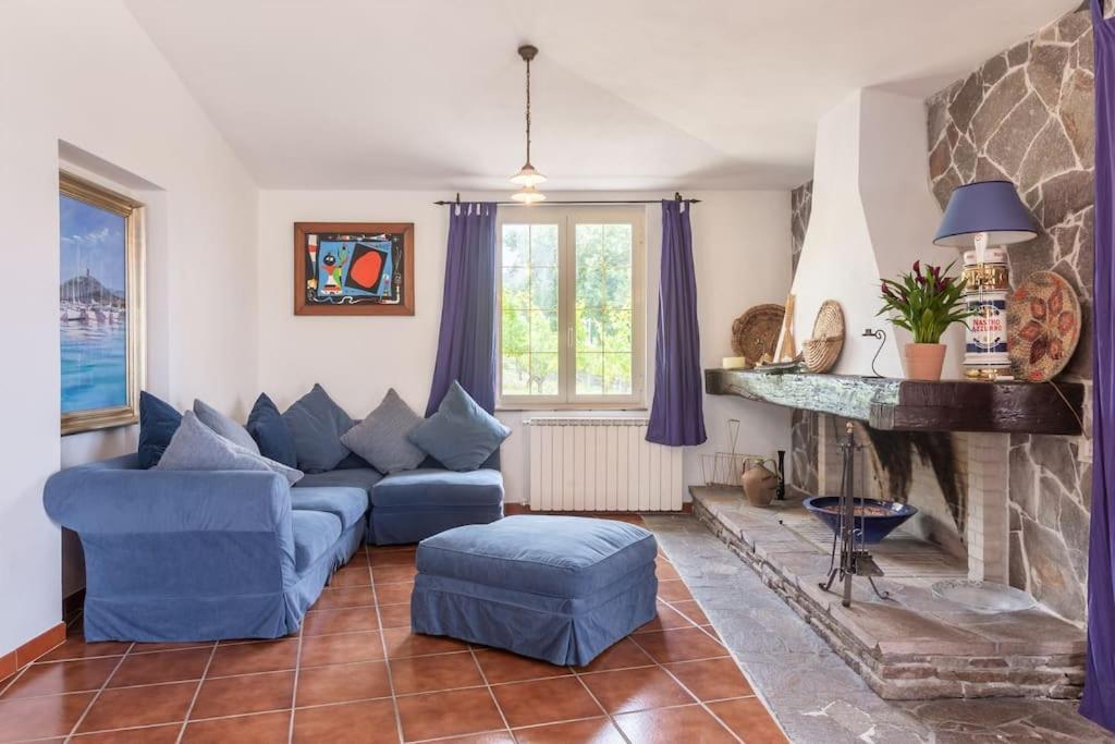 Villa Vacanze Bosa Magomadas Exteriör bild