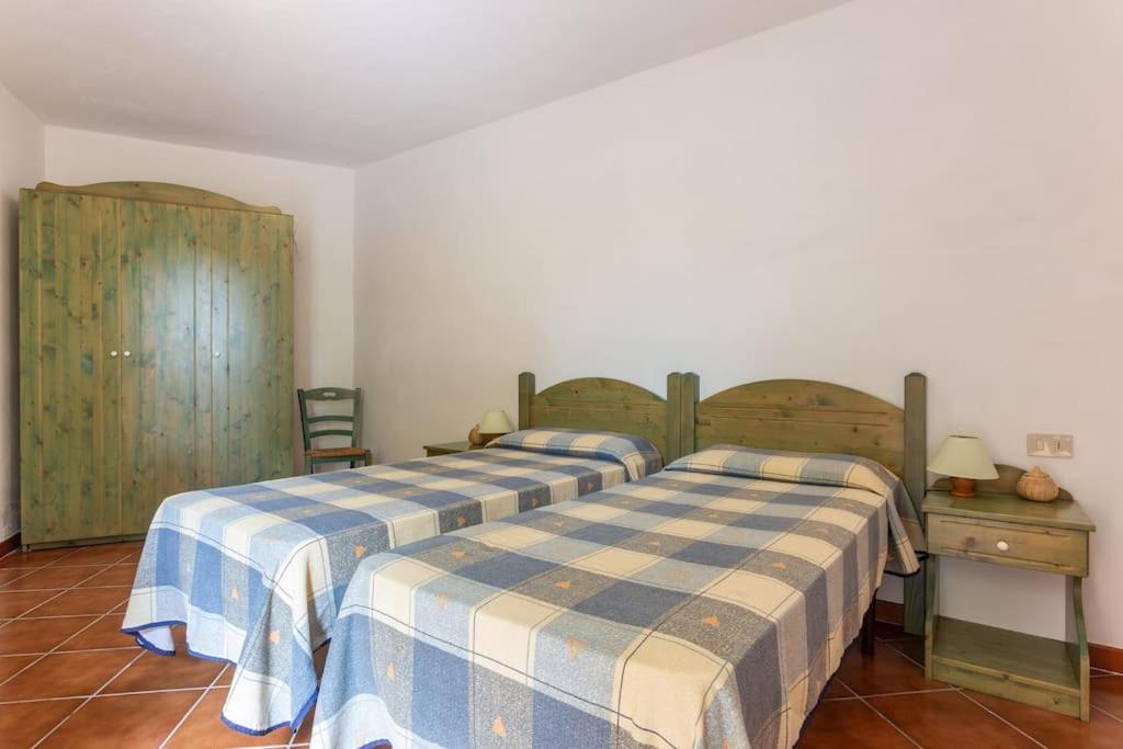 Villa Vacanze Bosa Magomadas Exteriör bild